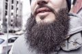 Forfora nella barba cause e rimedi